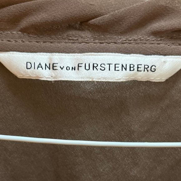 Beautiful Brown Diane von Frustenberg Mini Dress - Picture 6 of 6